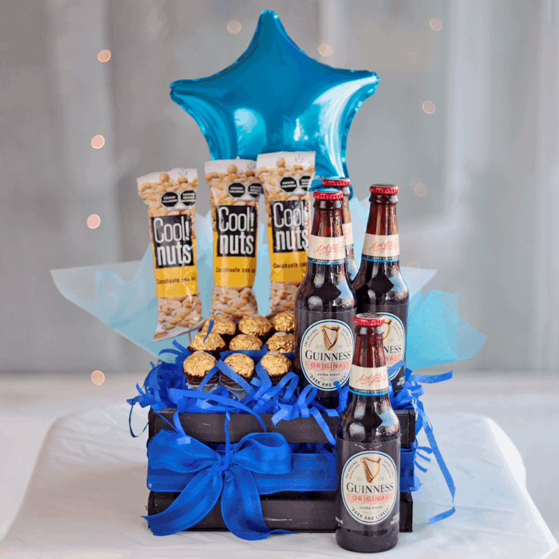 Regalo original con Cervezas Guinness, Chocolates y Cacahuates