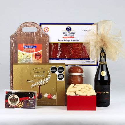 Regalo con Vino Tinto, Productos Gourmet, Puebla, regalo corporativo, entrega en Ciudad de Puebla,queso, chocolates, galletas, regalo para hombre, envío a domicilio, entrega en Cholula