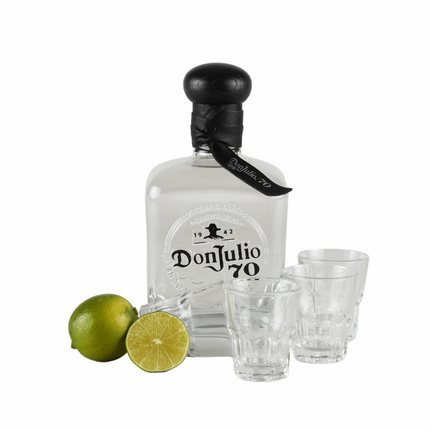 Regalo con Tequila Don Julio 70, Charcuteria, Queso y Botana