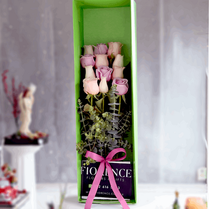 Caja de Regalo con 12 Rosas